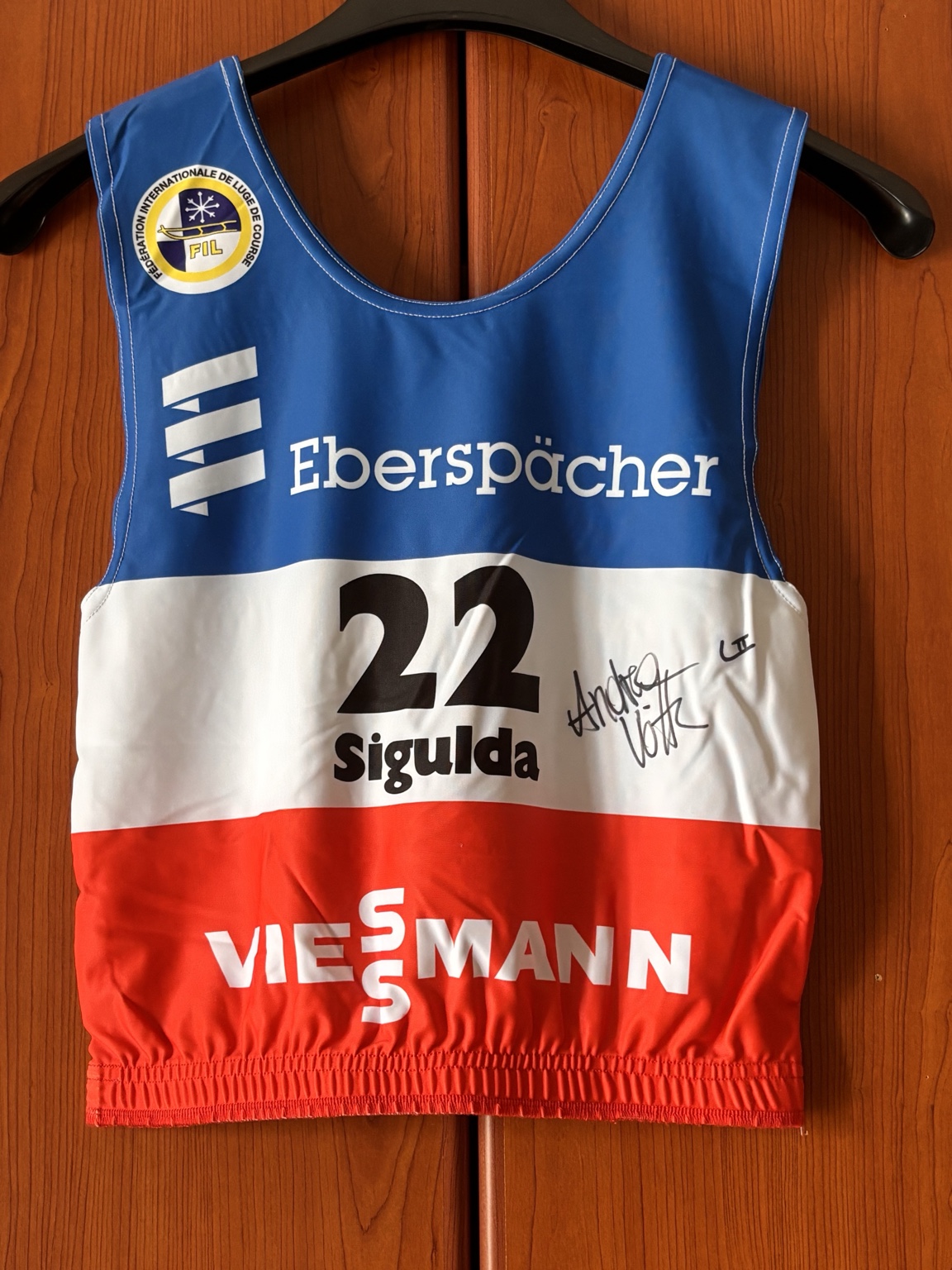 ANDREA VÖTTER fronte