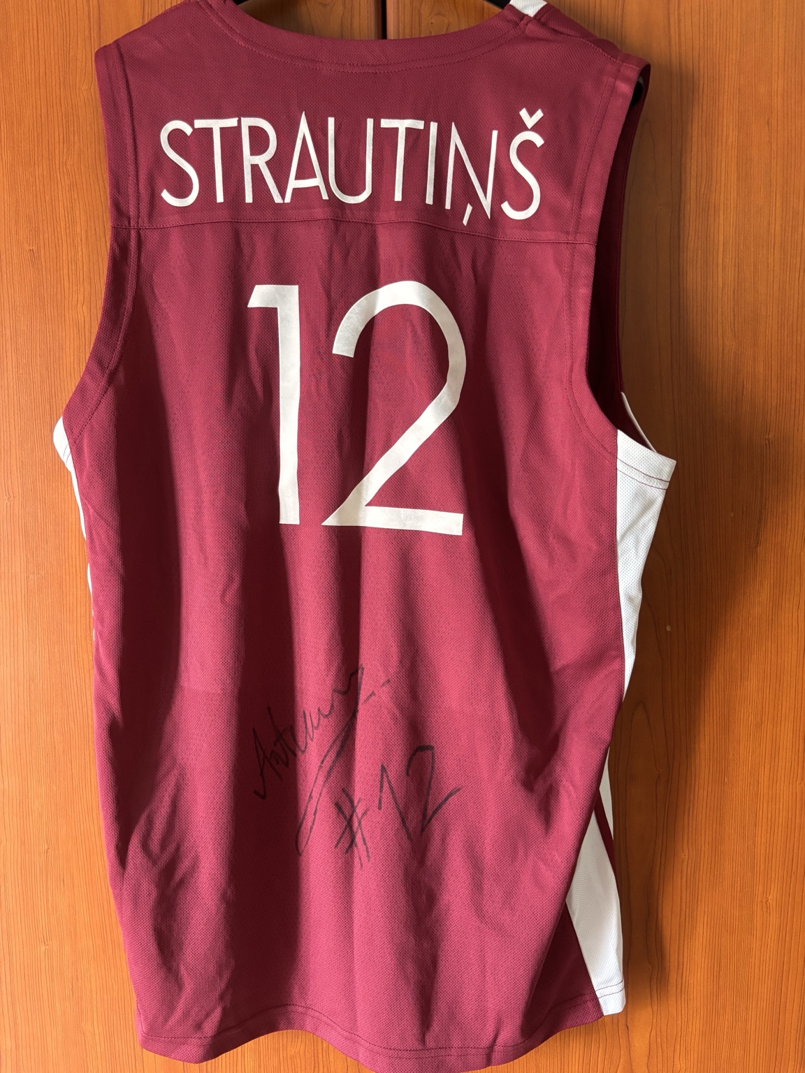 ARTURS STRAUTINS retro
